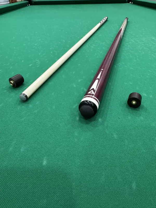 bilyardnyj-kij-10-zapilov-amarant-treugolnik-2-scaled