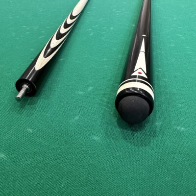 Бильярдный кий 10 запилов Черный граб инкрустация треугольник