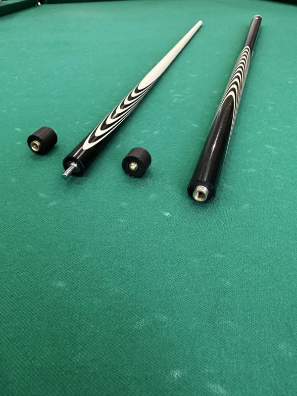 bilyardnyj-kij-16-tonkih-zapilov-eben-inkrustacziya-2-scaled