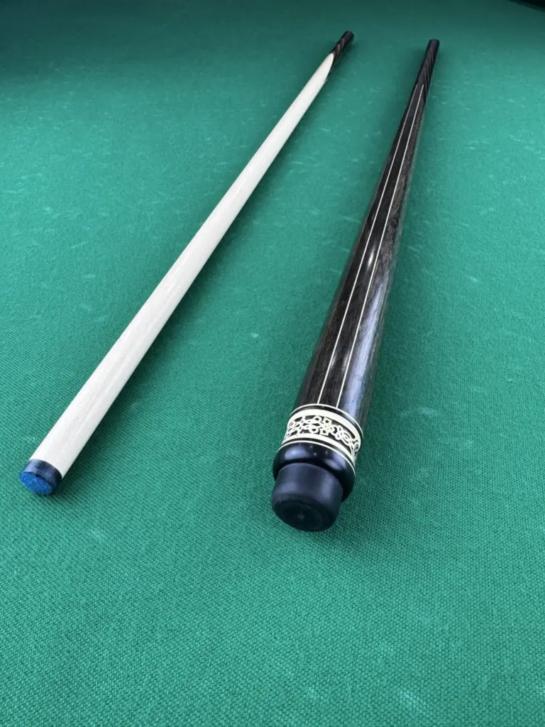 bilyardnyj-kij-as-master-mahenga-chernyj-grab-7-zapilov-3-scaled
