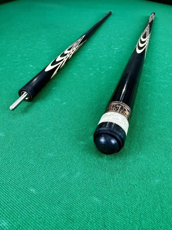 Бильярдный кий Черный лебедь Николаенко Черный граб Черный шафт 1шт (1)|Бильярдный кий Черный лебедь Николаенко Черный граб Черный шафт 1шт (2)|Бильярдный кий Черный лебедь Николаенко Черный граб Черный шафт 1шт (3)|Бильярдный кий Черный лебедь Николаенко Черный граб Черный шафт 1шт (4)