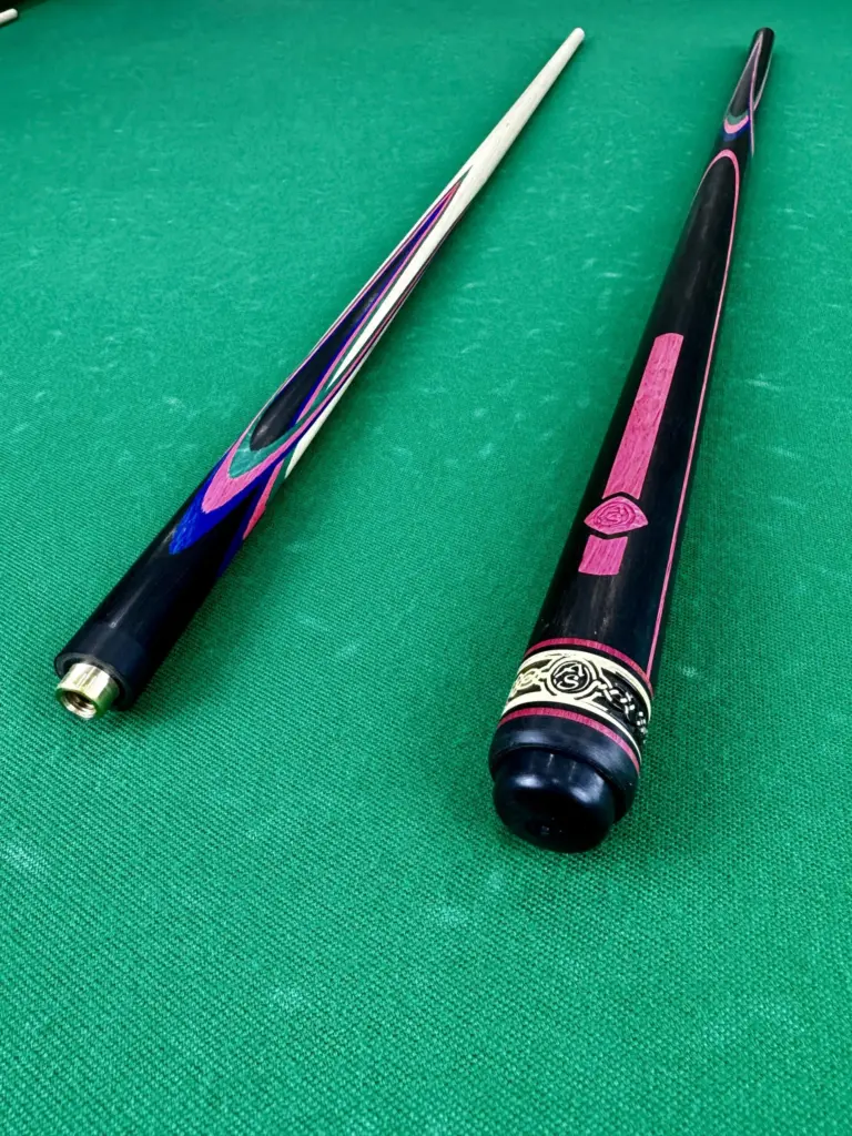 Бильярдный кий Цветок(попугай) эбен+ синий+ зеленый+ малиновый граб 4 лучевой напряженный AS (1)|Бильярдный кий Цветок(попугай) эбен+ синий+ зеленый+ малиновый граб 4 лучевой напряженный AS (2)|Бильярдный кий Цветок(попугай) эбен+ синий+ зеленый+ малиновый граб 4 лучевой напряженный AS (3)