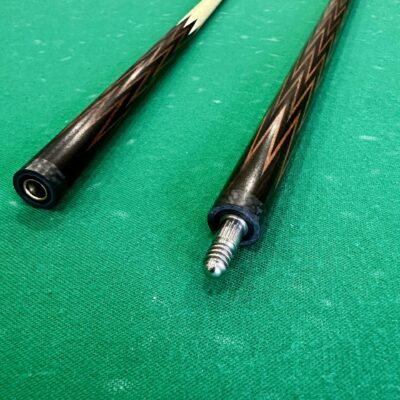 Бильярдные кии>Кии AS Бильярдный кий Корона восьми перьевая Эбен+масрандуба насечка 1шт.