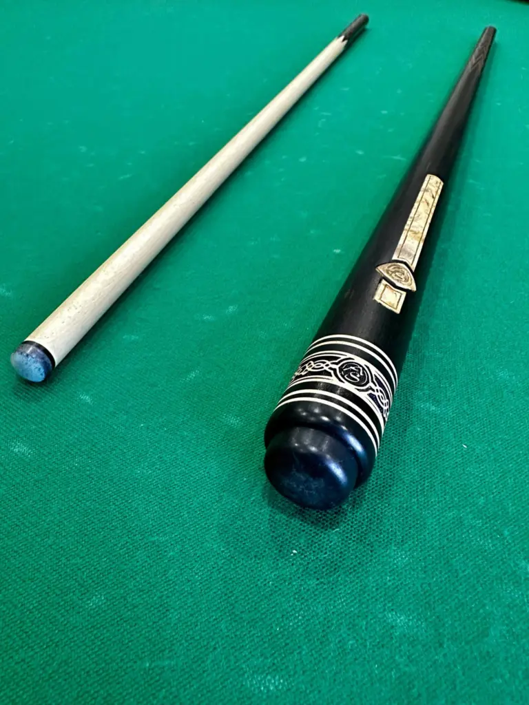 bilyardnyj-kij-korona-vosmi-perevaya-ebenmasranduba-nasechka-1sht.-3-scaled