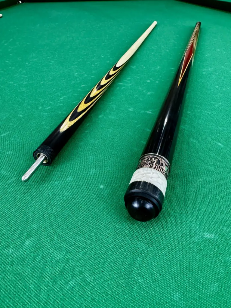 Бильярдный кий Николаенко 12 запилов Чёрный Граб-Амарилло со вставкой Падук (2)|Бильярдный кий Николаенко 12 запилов Чёрный Граб-Амарилло со вставкой Падук (1)|Бильярдный кий Николаенко 12 запилов Чёрный Граб-Амарилло со вставкой Падук (3)