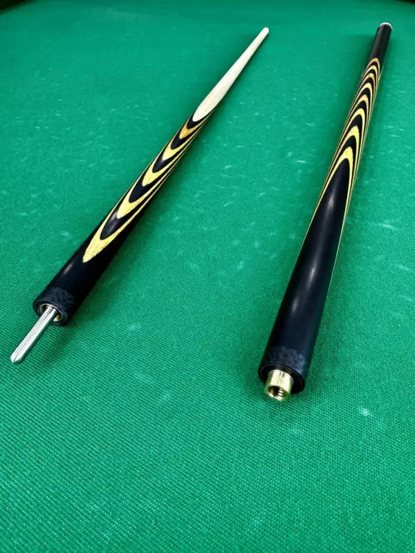 bilyardnyj-kij-nikolaenko-12-zapilov-chyornyj-grab-so-vstavkoj-paduk-1-scaled