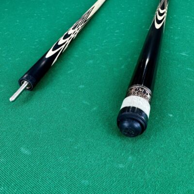 Бильярдный кий Николаенко Черный граб Тюльпан Карбон 1шт