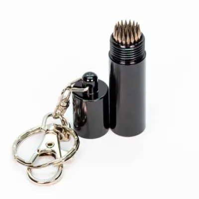 Брелок інструмент для перфорації наклейки чорний 1шт. изображение