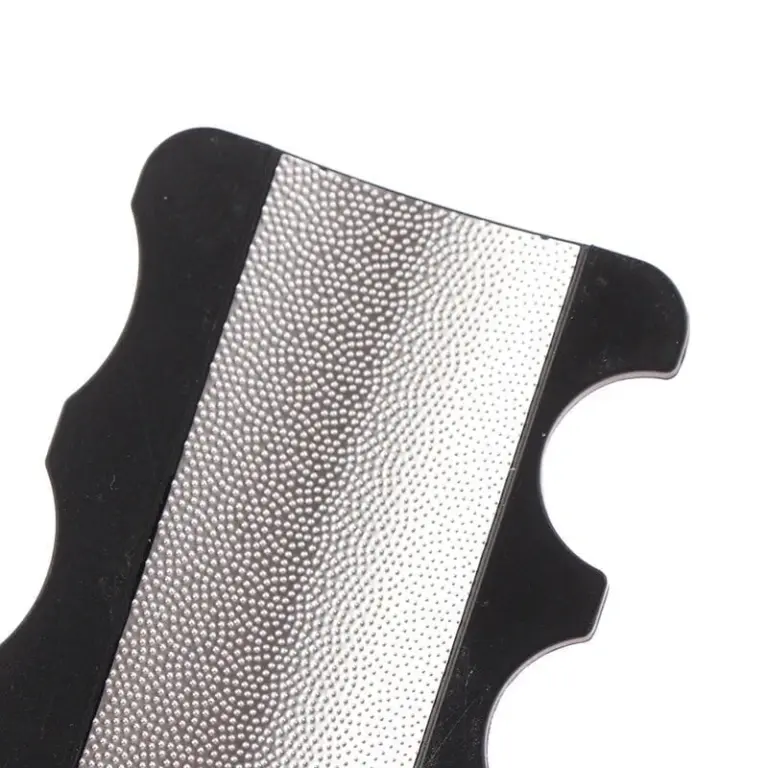 instrument-dlya-obrabotki-naklejki-6