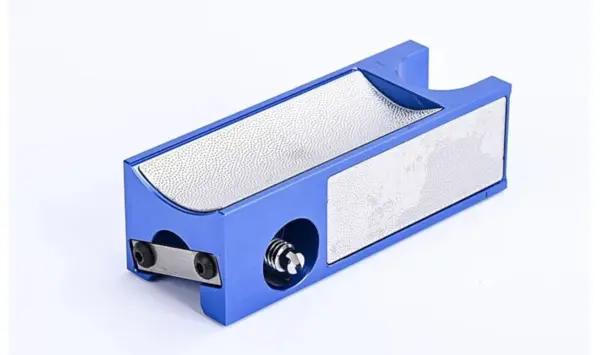 instrument-dlya-obrabotki-naklejki-bounty-hunter-10v1-2