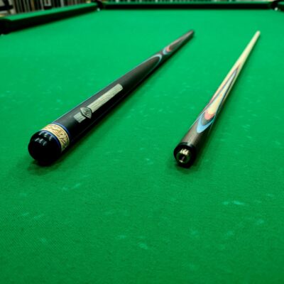 Бильярдные кии>Кии AS Бильярдный кий Цветок (попугай) черный-красный-синий-серый граб 4 лучевой напряженный AS (Копировать)