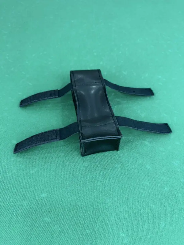 karman-dlya-tubusa-malyj-gladkij-kozhzam-2