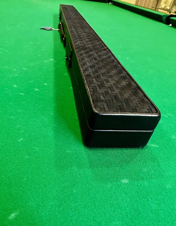 kejs-dlya-bilyardnogo-kiya-elit-pletenka-kozhanyj-3-scaled-2