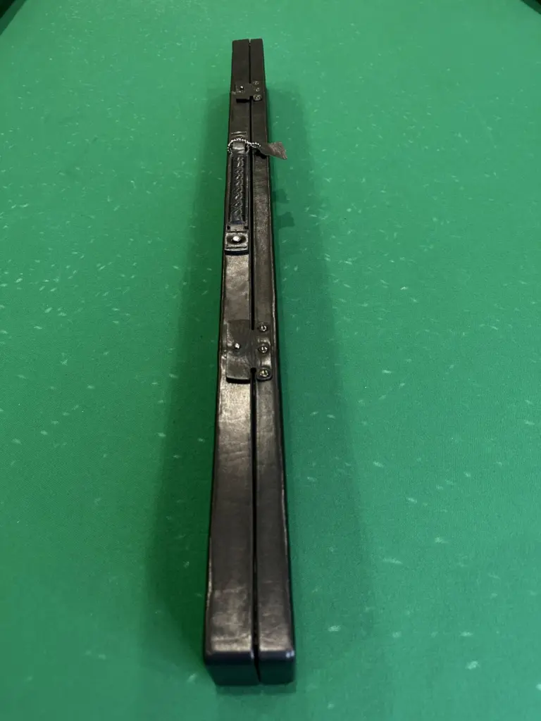 kejs-dlya-bilyardnogo-kiya-elit-pletenka-kozhanyj-7-scaled-2