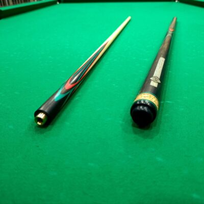 Бильярдные кии>Кии AS Бильярдный кий Цветок Эбен зеленый-красный граб 4 лучевой напряженный AS