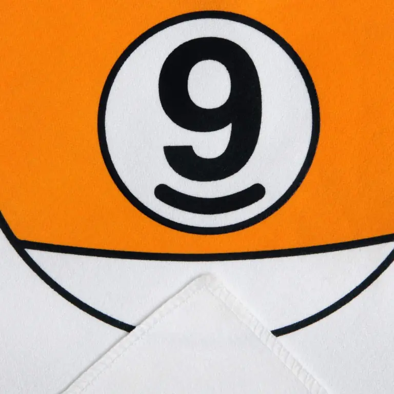 salfetka_dlya_chistki_i_polirovki_iz_mikrofibryi_shar_n9_3-1