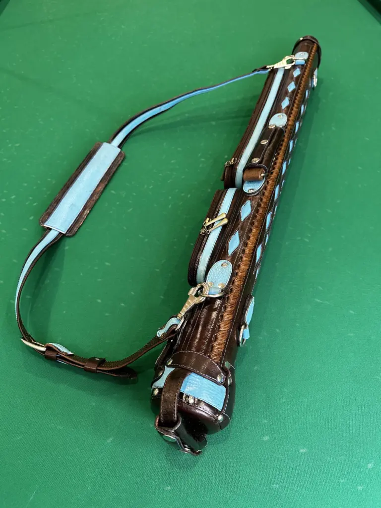 tubus-eksklyuzivnyj-ruchnaya-rabota-korichnevyj-golubye-vstavki-086-2-scaled