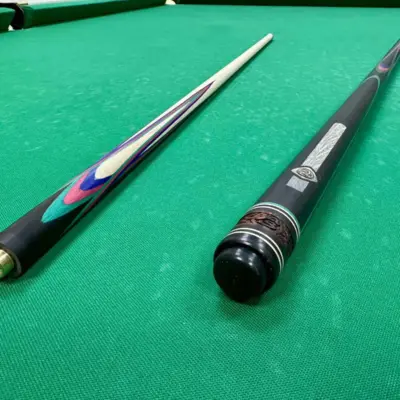 Бильярдный кий Цветок(попугай) эбен+ синий+ малиновый+ зеленый граб 4 лучевой напряженный AS (Копировать) изображение