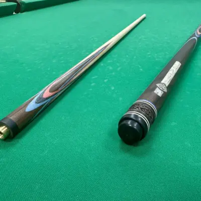 Бильярдный кий Цветок (попугай) Палисандр-красный-синий-серый граб 4 лучевой напряженный AS изображение